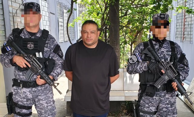 Juan Carlos Vega, alias Travieso, MS-13, agrupaciones ilícitas y posesión y tenencia de drogas 1