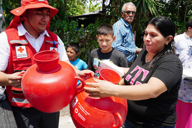 Cruz Roja Salvadoreña proyecto agua Cuscatlán Ilopango