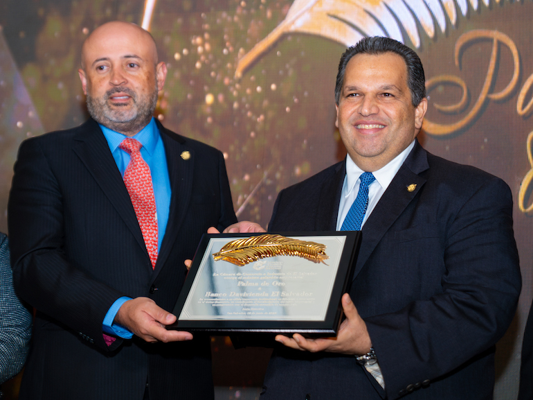 DAVIVIENDA-CAMARASAL ENTREGA PALMA DE ORO 2026