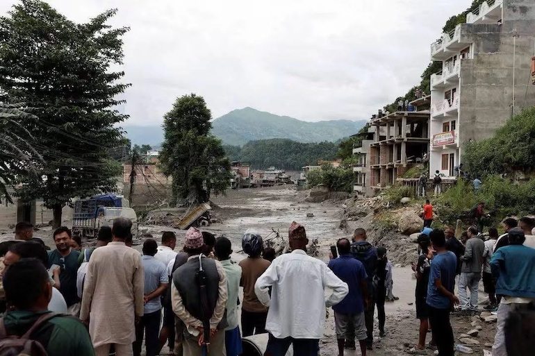 Nepal inundaciones copia